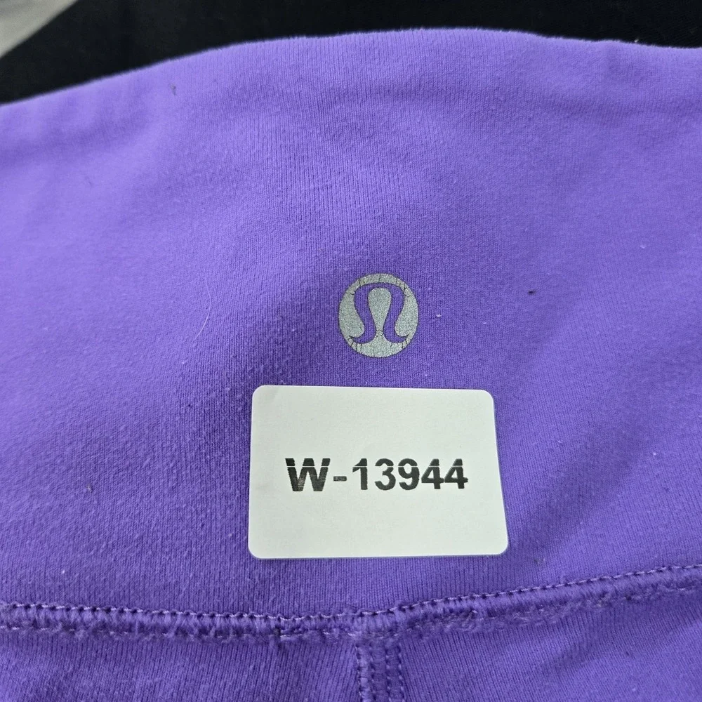 Lululemon Women Activewear Pants 6 Purple Cropped Yoga Legging